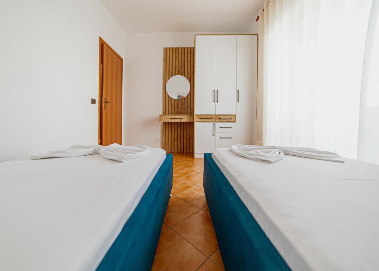 Ajla Apartment Драч Екстериор снимка