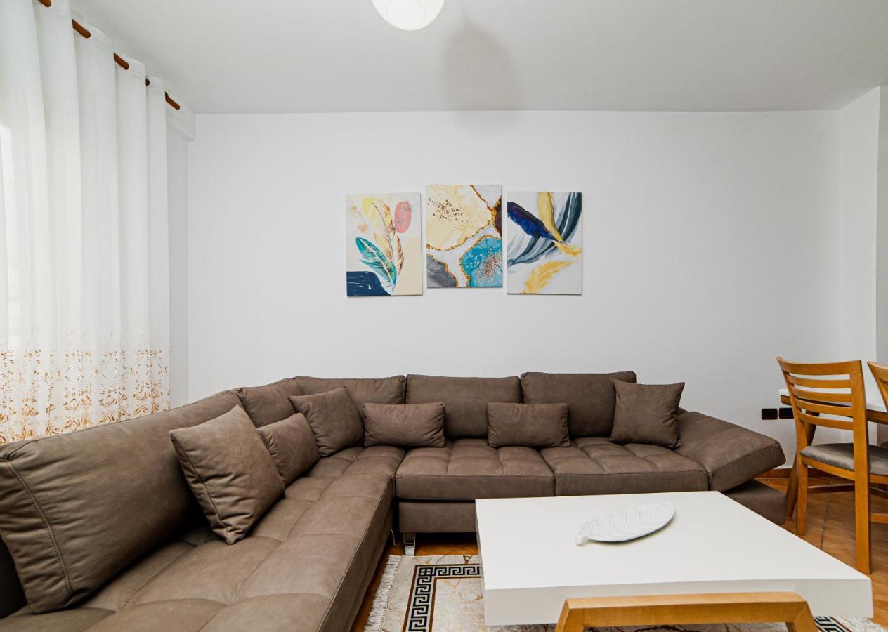 Ajla Apartment Драч Екстериор снимка